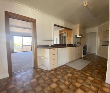 Low Maintenance with Spectacular Views - Photo 6