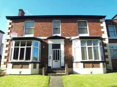 Self Contained Flats in Sharrow, Sheffield - Photo 1