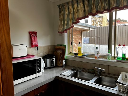 3-bedroom shared unit / apartment, Valley Road - Photo 1