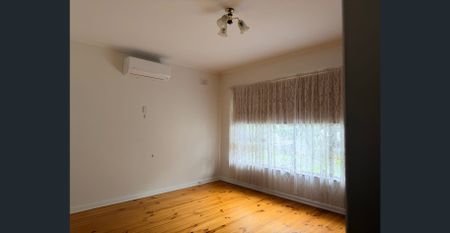 Low Maintenance Living in a Top School Zoned - Photo 3