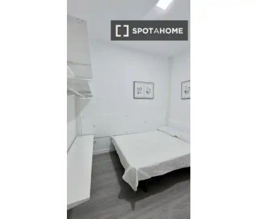 Madrid - Photo 3