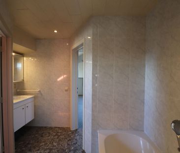 Een dakappartement met 1 slaapkamer op een rustige locatie in Beerse. - Foto 1