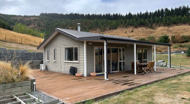 Two Bedroom Semi Furnished Cottage - Photo 1