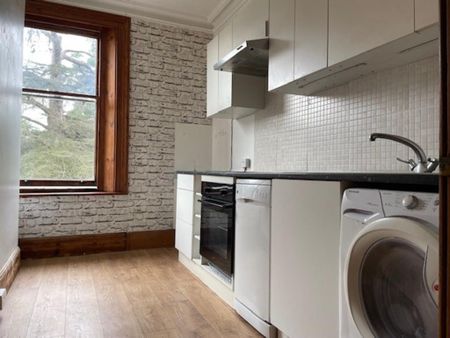 2 bedroom apartment to rent - Photo 4