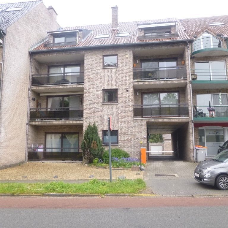 Appartement te huur - Photo 1