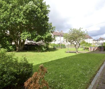 3 bedroom flat to rent - Photo 6