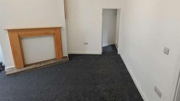 Victoria Road, Haworth, BD22 - Photo 1