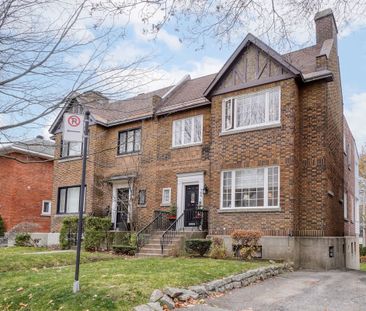 À louer / Maison à étages - Photo 1