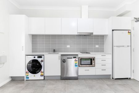Home For Rent - Photo 4