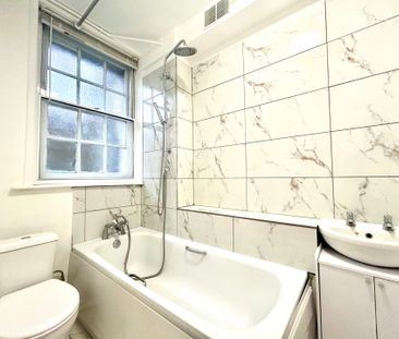 Kings Road, Berkshire Kings Road, Berkshire - Photo 1