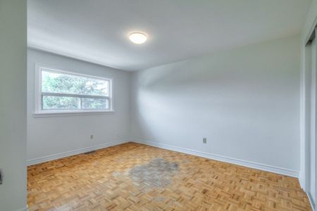 For Lease - 2830 Midland Avenue Unit# 1, Toronto, Ontario - Photo 2