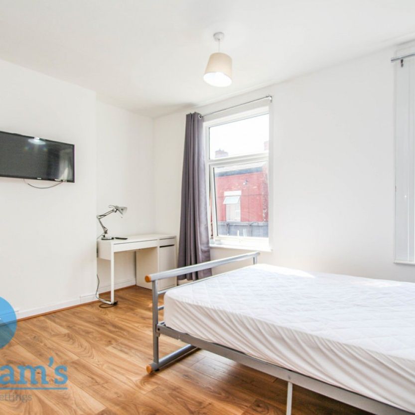 3 bed End Terraced House for Rent - Photo 1