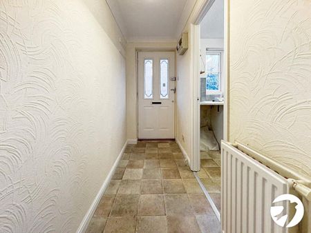 2 bedroom terraced house to rent - Photo 5