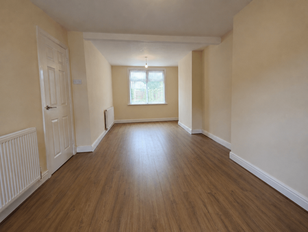 3 bedroom terraced house to rent - Photo 2