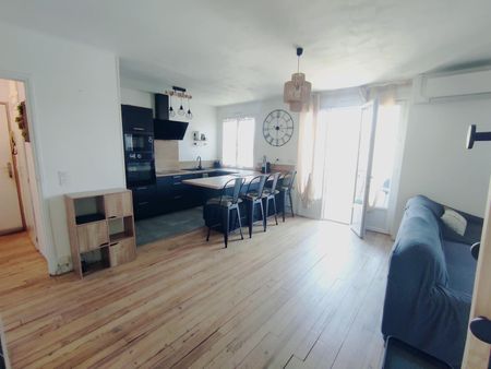 Location Appartement 3 pièces 60m² MILLAU 12100 - Photo 5