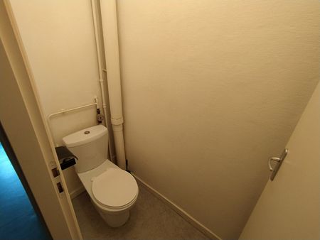 Location Appartement 3 pièces 68m² - Photo 5