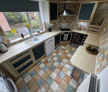 2 bedroom flat to rent - Photo 6