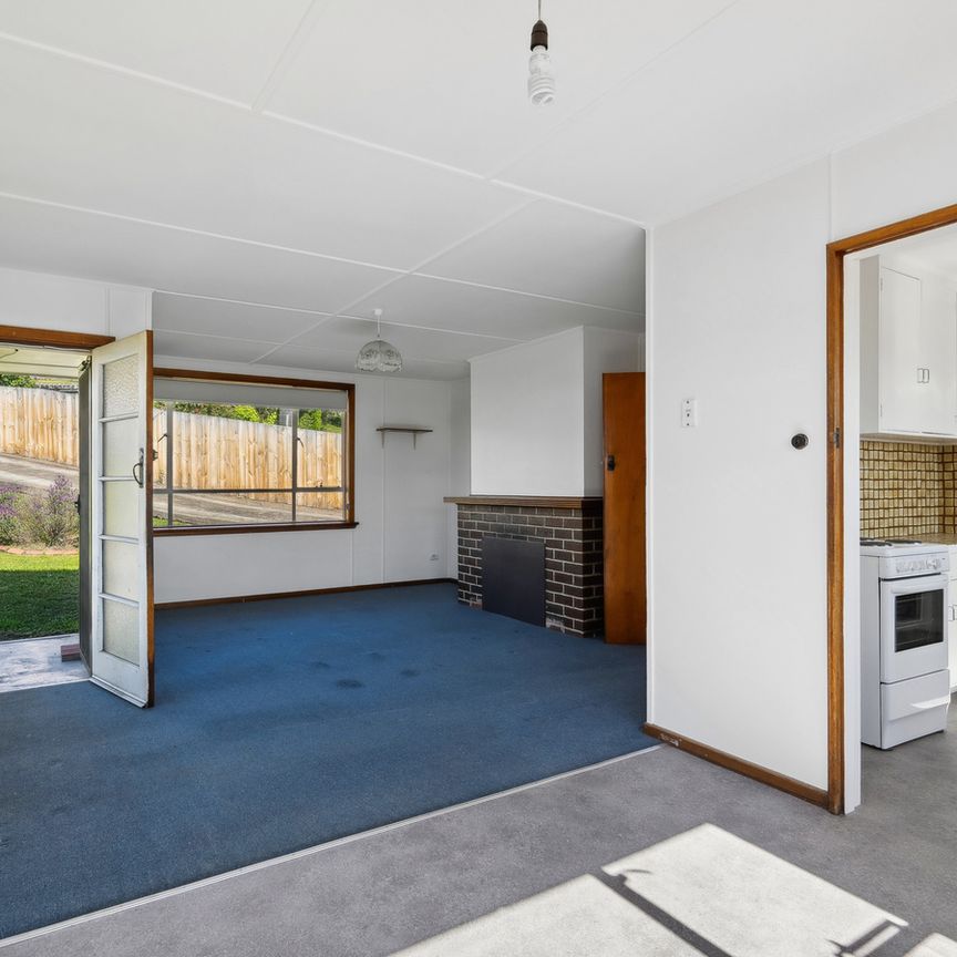 19 Pekurn Crescent Berriedale TAS 7011 Australia - Photo 1