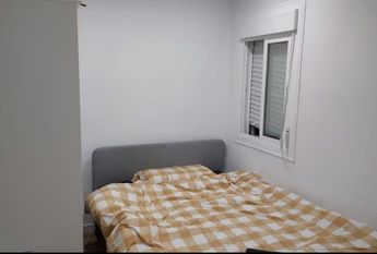 Plaça de Pep Ventura, Badalona, Catalonia 08912