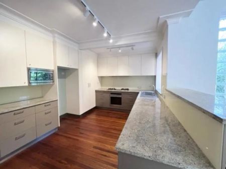 Tranquil retreat with direct access to Clovelly Beach - Photo 3