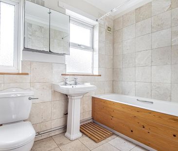 3 bedroom maisonette to rent - Photo 6