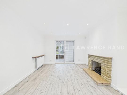 3 bedroom property to rent - Photo 1