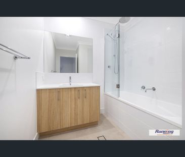 18 Brookdale Court, Carina, Qld 4152 - Photo 5