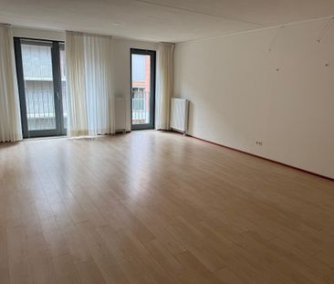 Appartement te huur Avenue Ceramique 130 C Maastricht - Photo 2