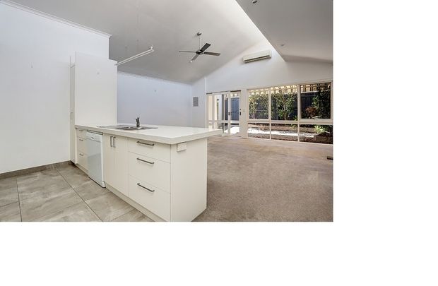 182 New Street, Brighton VIC 3186 - House For Rent | Domain - Photo 1