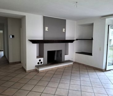 4.5 locali in casa bifamiliare nel nucleo di Aurigeno - Foto 2