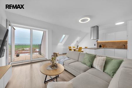 Pronájem bytu 3+kk v osobním vlastnictví 95 m², Milovice - Fotografie 5