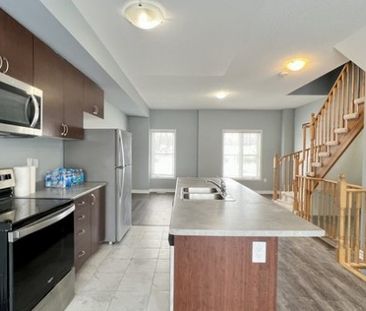 54 Village Gate Dr Wasaga | $2450 per month | Plus Heat | Plus Wate... - Photo 2