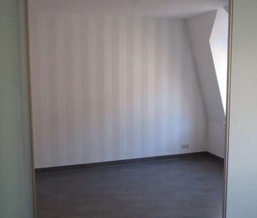 gemütliche 2-Zi.- WE im DG mit EBK und Balkon im Preißelpöhl - Photo 1