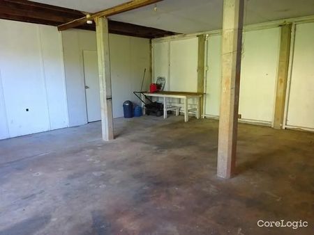 22 Main Rd, Wellington Point QLD 4160 - House For Rent | Domain - Photo 2