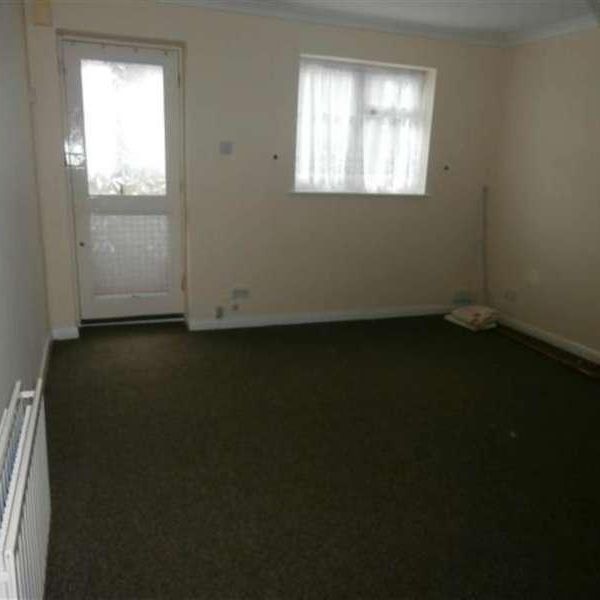 Pleasant Road, Southend On Sea, SS1 - Photo 1