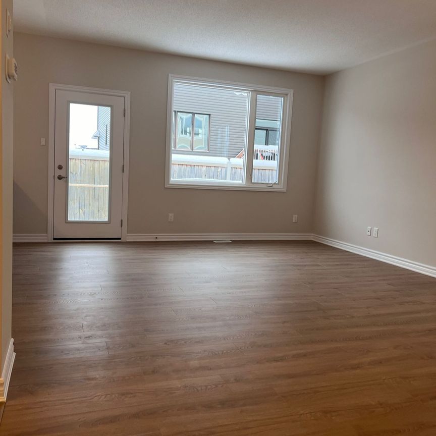 For Lease - 153 RYAN REYNOLDS Way, Orleans - Convent Glen and Area, Ontario - Photo 1