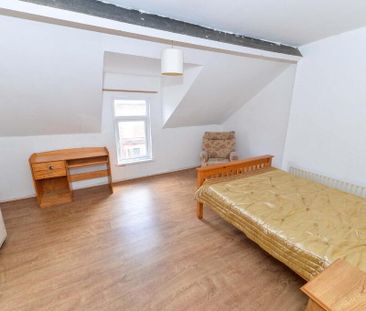 69 Haypark Avenue, Belfast, BT7 3FE - Photo 4