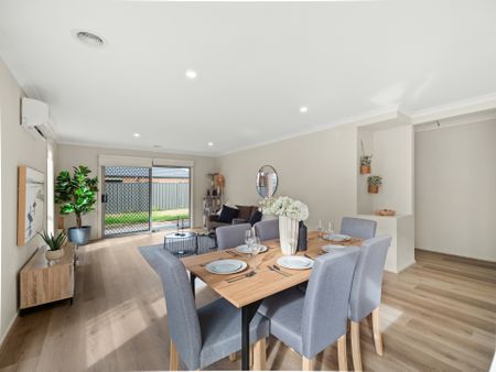 65 Grandvista Boulevard, Werribee VIC, Belconnen - Photo 4