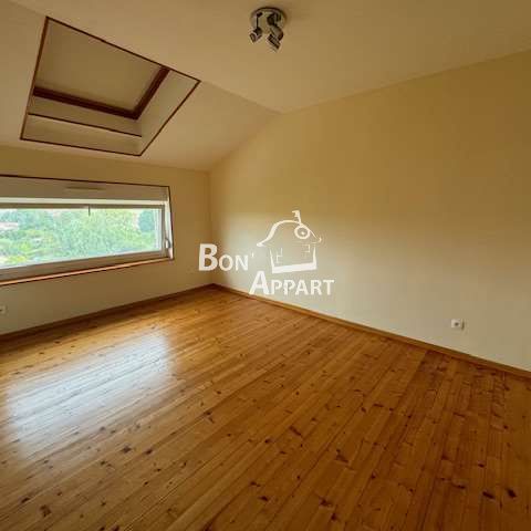 Location Appartement 2 pièces 53m² ST PRIVAT LA MONTAGNE 57855 - Photo 1