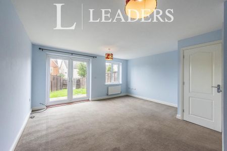 3 bedroom terraced house to rent - Photo 2