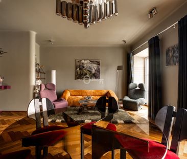 Plac Zbawiciela | Design | Sztuka | Rzemiosło - Фото 1