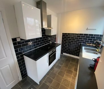 4 bed semi-detached bungalow to rent in Stanhope Gardens, Middlesbr... - Photo 3