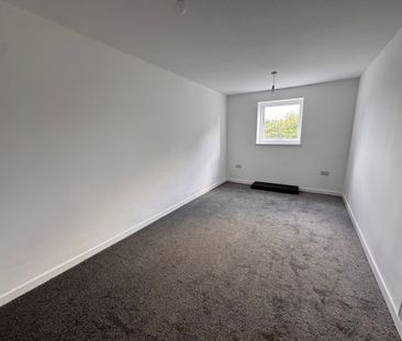 Broadmeadow Flats, Warstones Drive, Wolverhampton - Photo 1