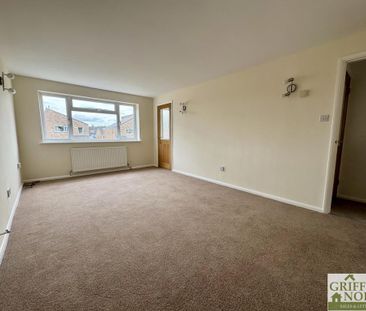 2 bedroom detached bungalow to rent - Photo 4
