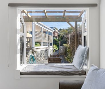 Cute and Central in Hillsborough. - Photo 1