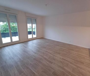 location Appartement T3 DE 63.22m² À SAINT PIERRE DU PERRAY - Photo 3