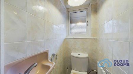 1 bedroom in a house share to rent - Photo 4