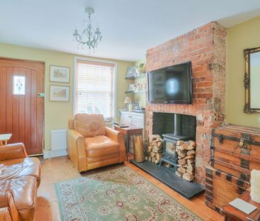 Available unfurnished from 05/01/2026 - Photo 3