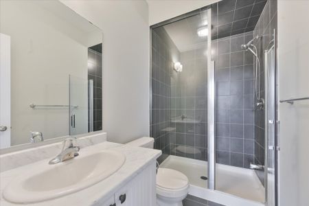 For Lease - 81 Stauffer Crescent, Markham, Ontario - Photo 2