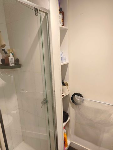 North Melbourne - Photo 4